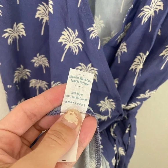 Marine Layer Emlyn Midi Wrap Dress - Picture 3 of 5